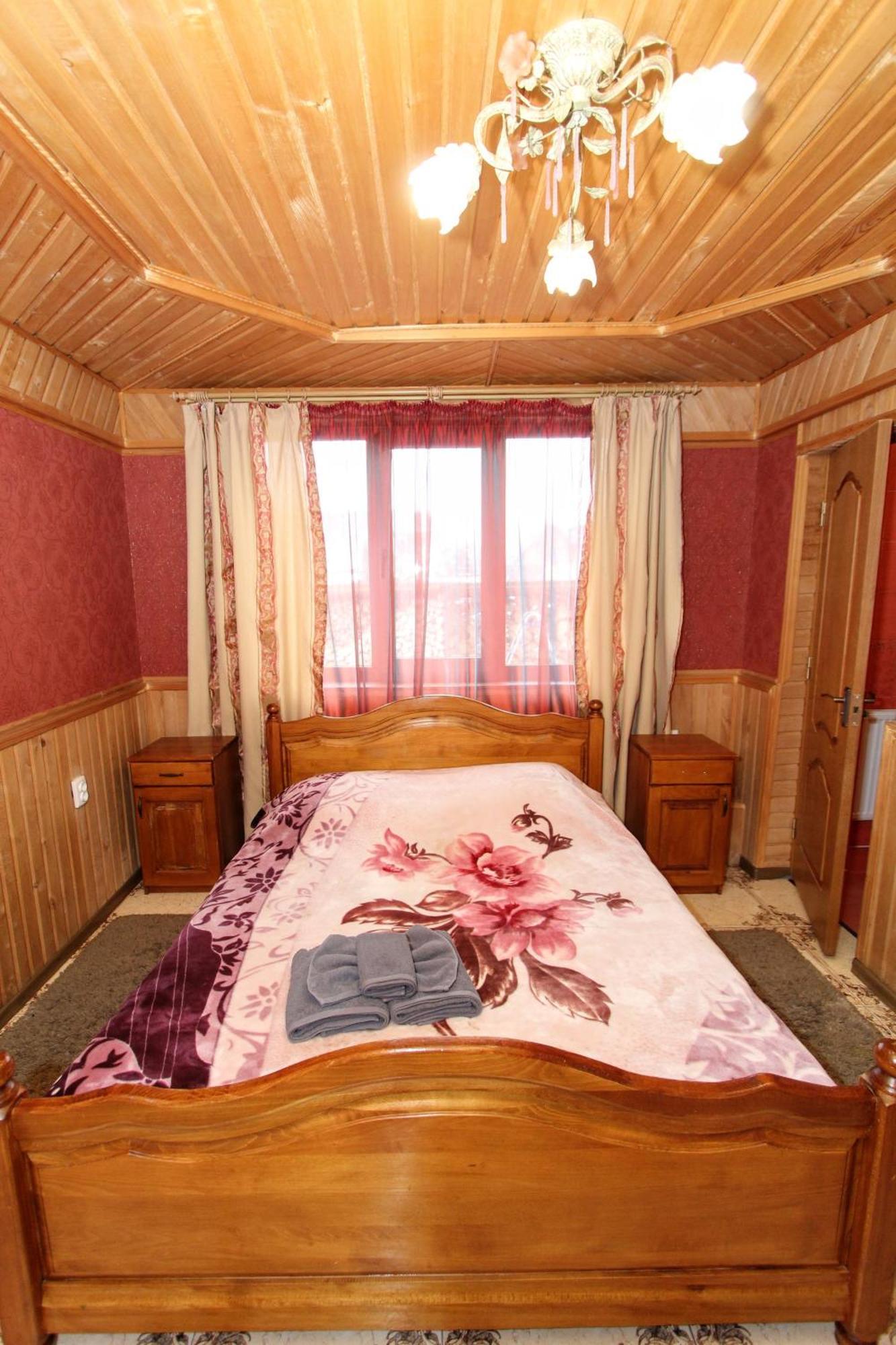 Комплекс Котеджів "Під Лісом" Mykulychyn Room photo